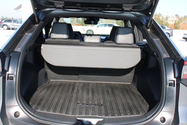 Used 2023 Toyota bZ4X Limited image 14