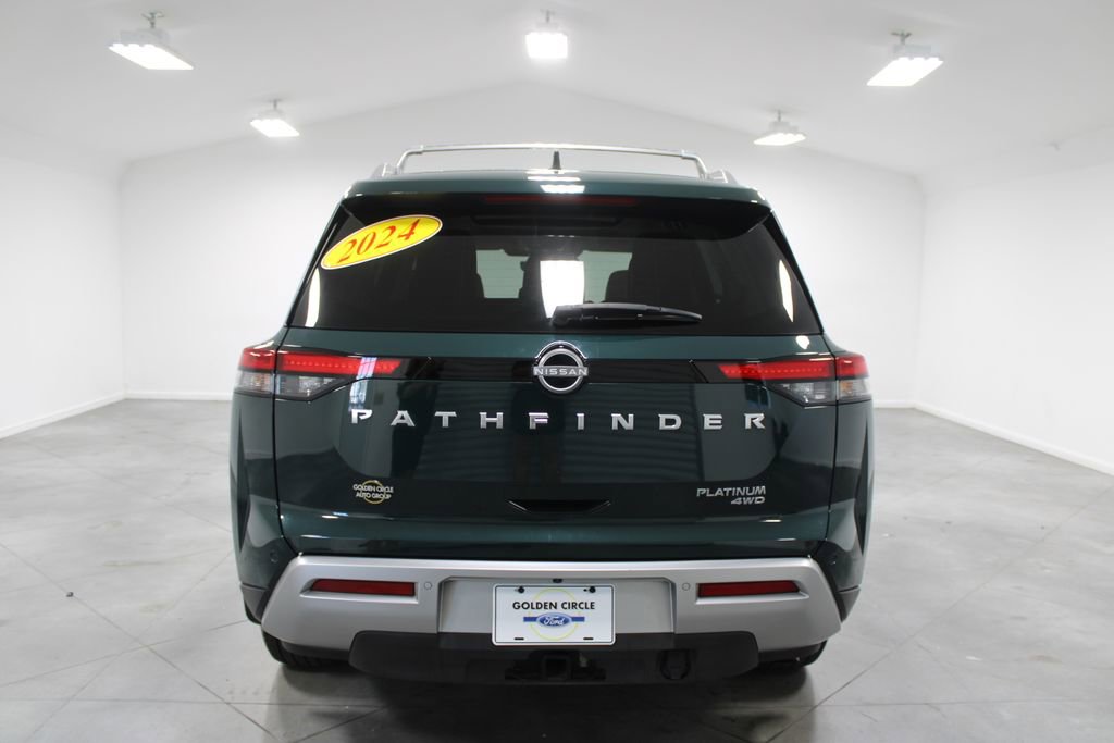 Used 2024 Nissan Pathfinder Platinum w/ Cargo Package image 8