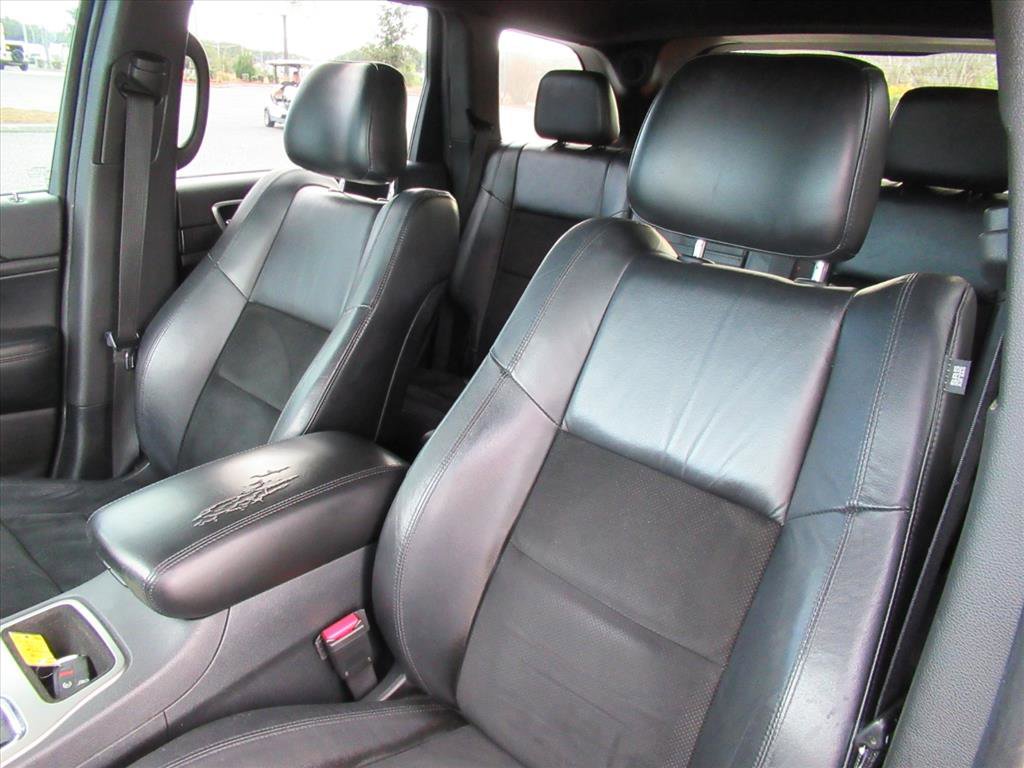 Used 2017 Jeep Grand Cherokee Altitude image 16
