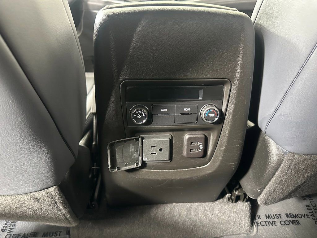 Used 2023 Buick Enclave Essence w/ Experience Buick Package AWD/4WD image 25