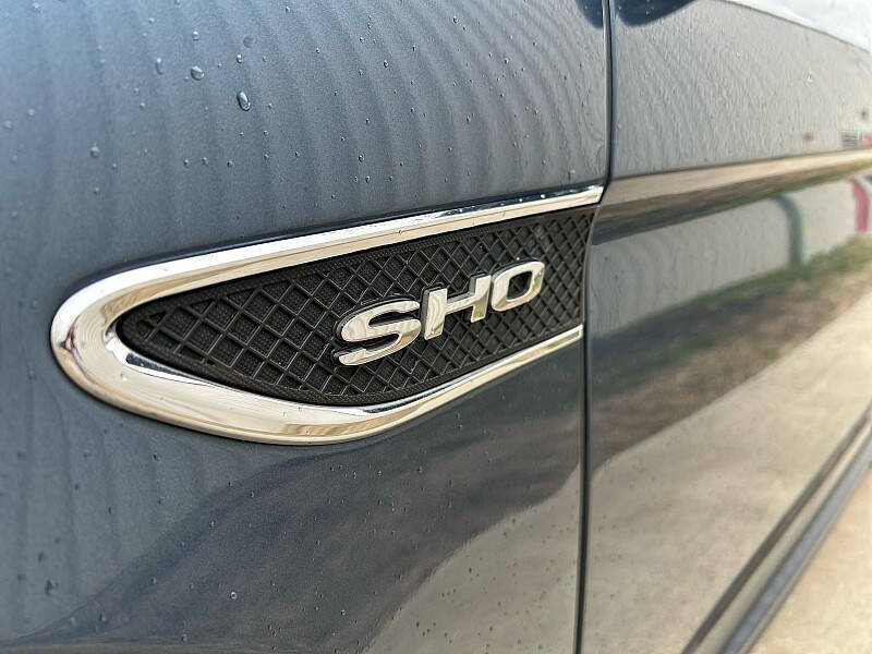 Used 2018 Ford Taurus SHO AWD/4WD image 20