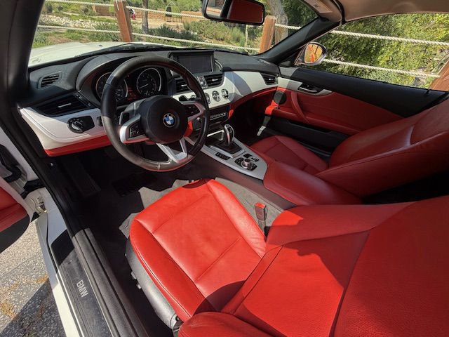 Used 2012 BMW Z4 sDrive28i RWD image 7