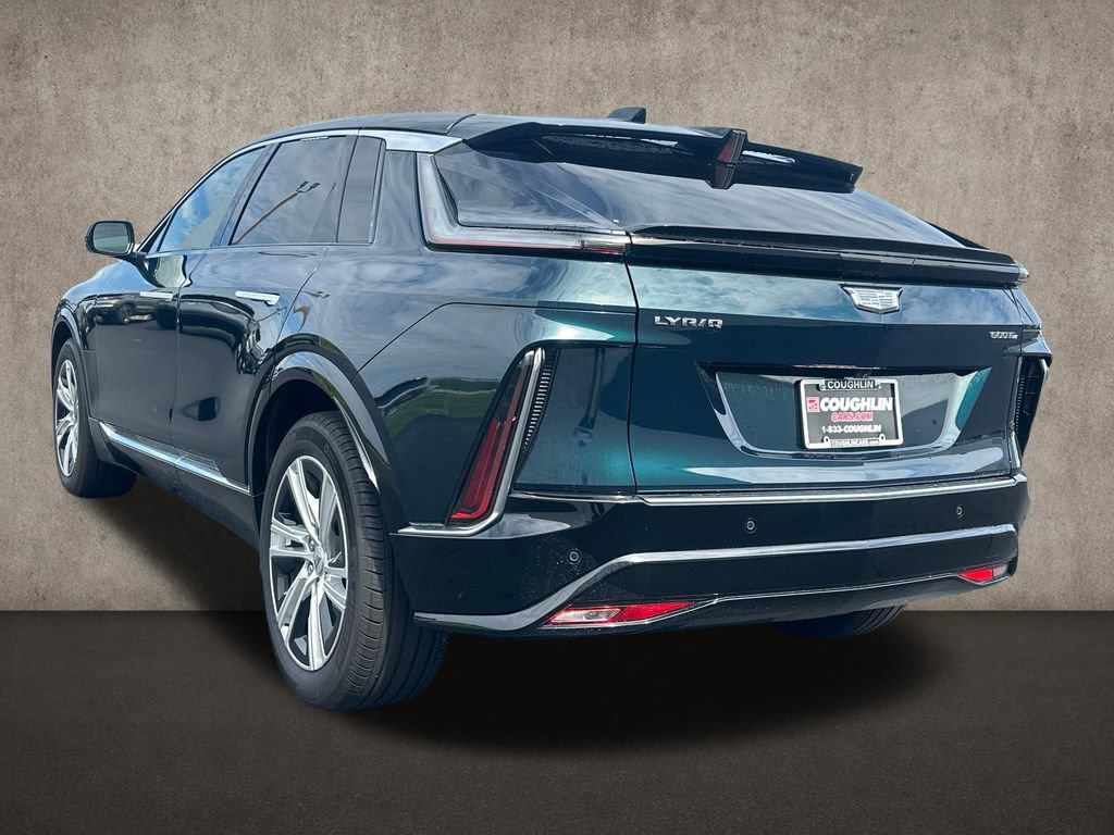 Used 2024 Cadillac Lyriq Tech AWD/4WD image 7