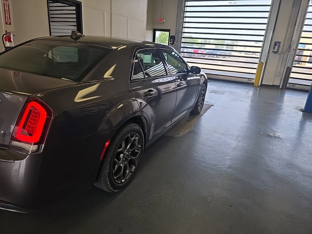 Used 2015 Chrysler 300 S AWD/4WD image 3