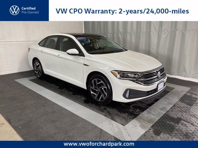 Certified 2023 Volkswagen Jetta SEL FWD image 1