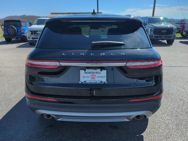 Used 2024 Lincoln Corsair Reserve w/ Equipment Group 201A image 8