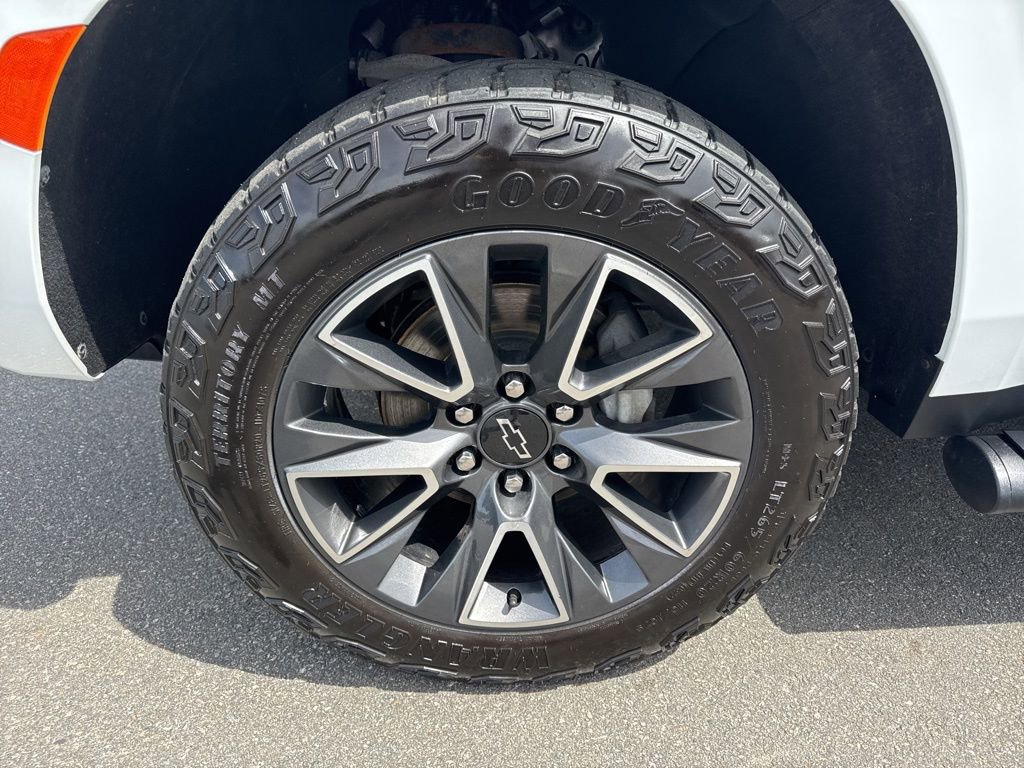 Used 2022 Chevrolet Tahoe Z71 w/ Luxury Package image 38