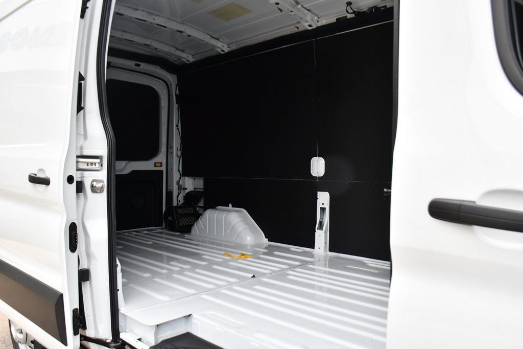 New 2026 Ford Transit 150 148 Medium Roof AWD image 18