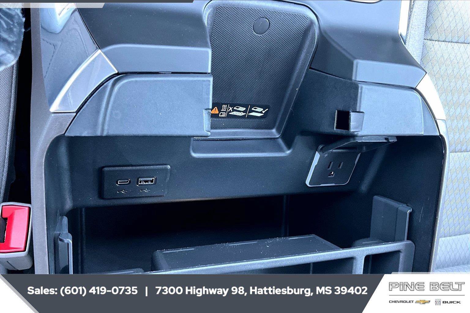New 2026 Chevrolet Silverado 1500 LT w/ Z71 Off-Road Package AWD/4WD image 24
