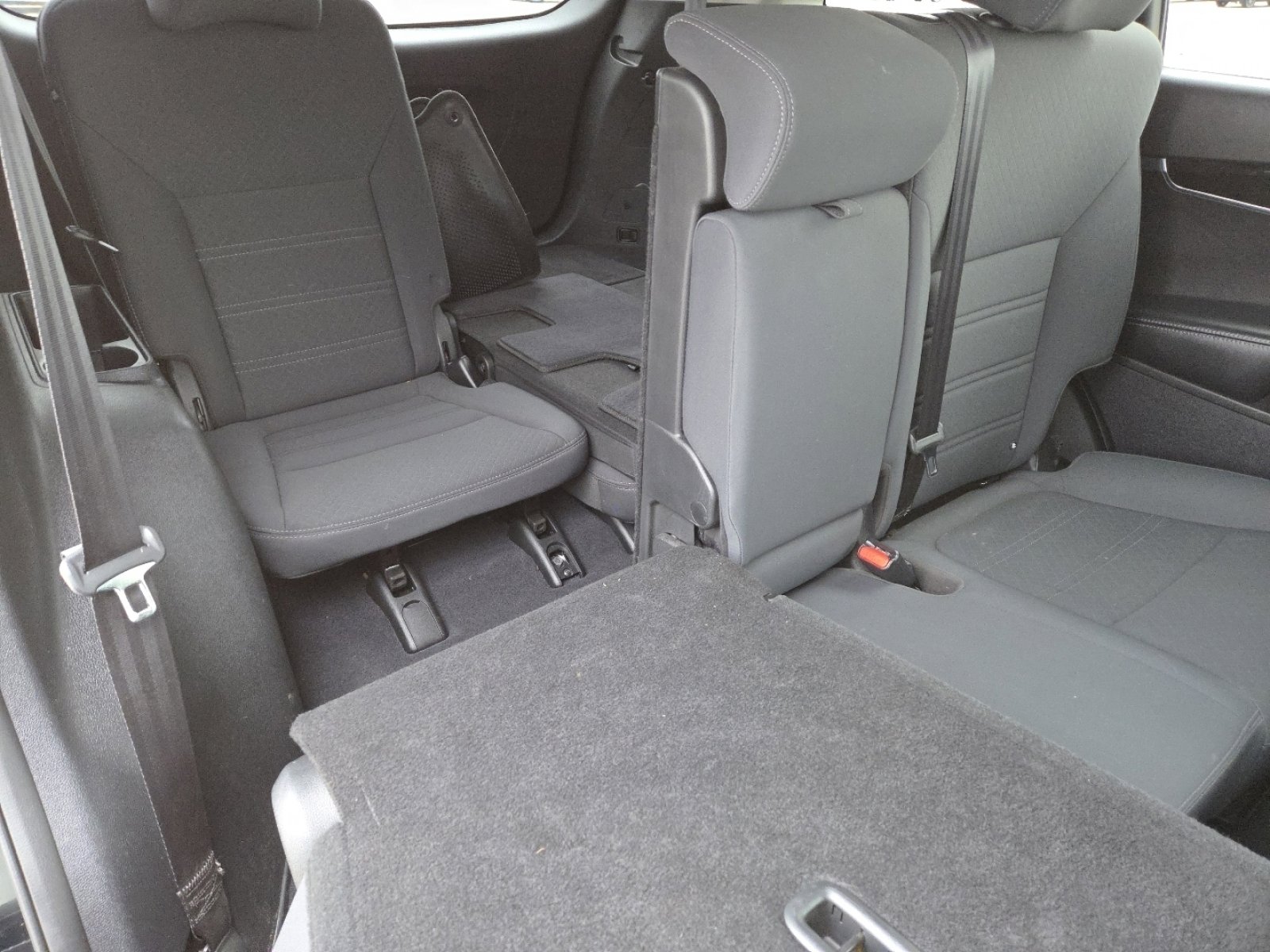 Used 2019 Kia Sorento L image 21