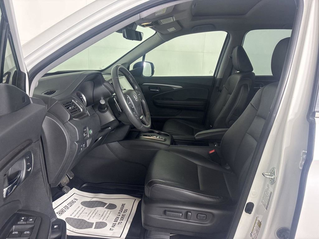 Used 2022 Honda Ridgeline RTL image 11