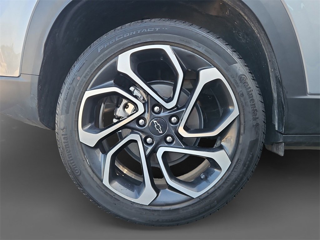 Used 2024 Chevrolet Trax RS w/ Sunroof Package image 10