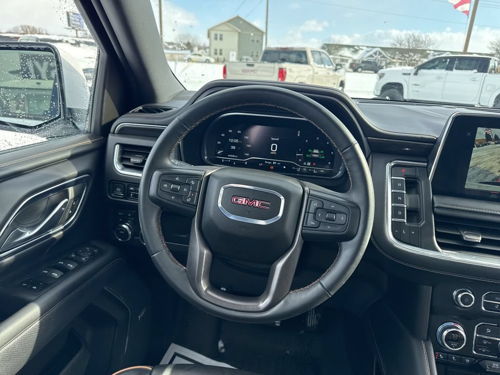 Used 2024 GMC Yukon AT4 AWD/4WD image 44