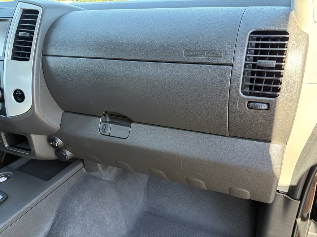 Used 2020 Nissan Frontier S image 51