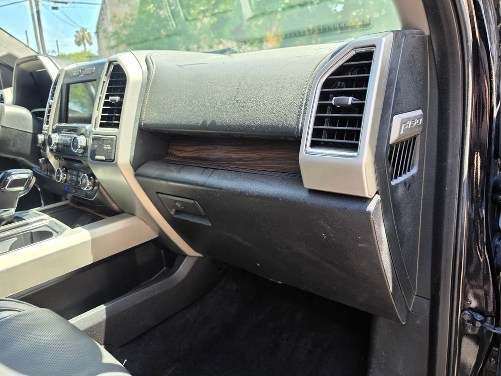 Used 2017 Ford F150 Lariat AWD/4WD image 46