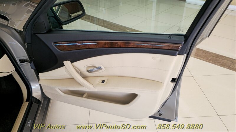 Used 2008 BMW 528i Sedan RWD image 13