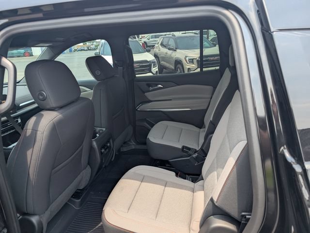 New 2026 Chevrolet Traverse LT w/ Midnight/Sport Edition AWD/4WD image 9