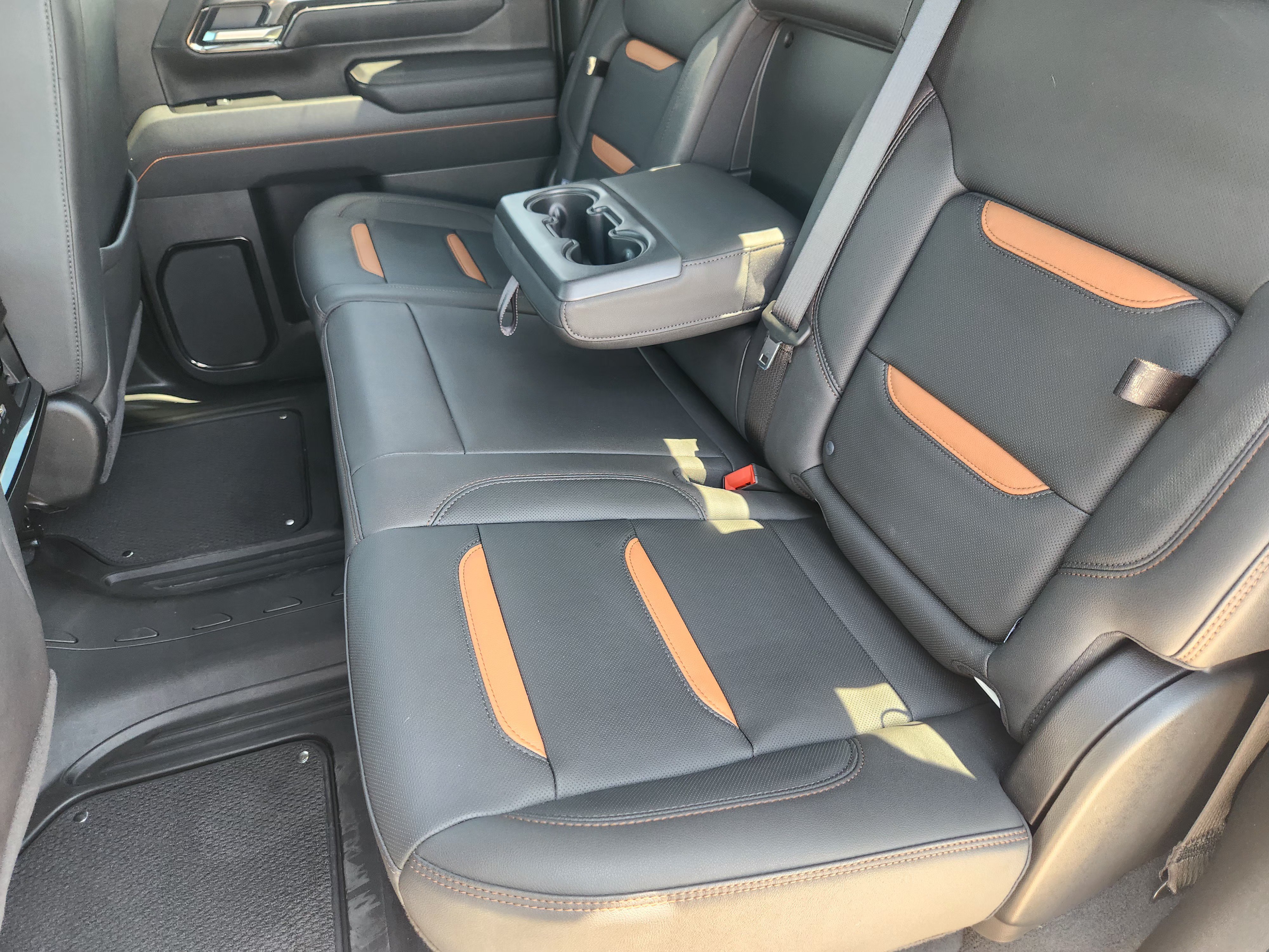 Used 2025 GMC Sierra 2500 AT4 AWD/4WD image 30