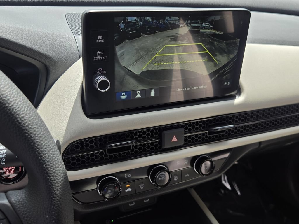 Certified 2027 Honda HR-V LX image 21