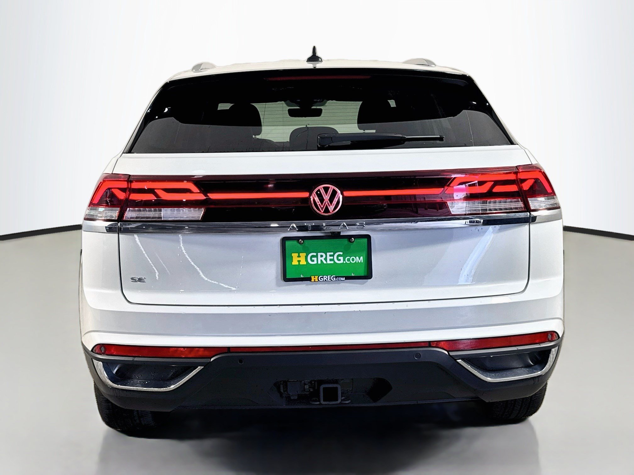 Used 2026 Volkswagen Atlas Cross Sport SE FWD image 8