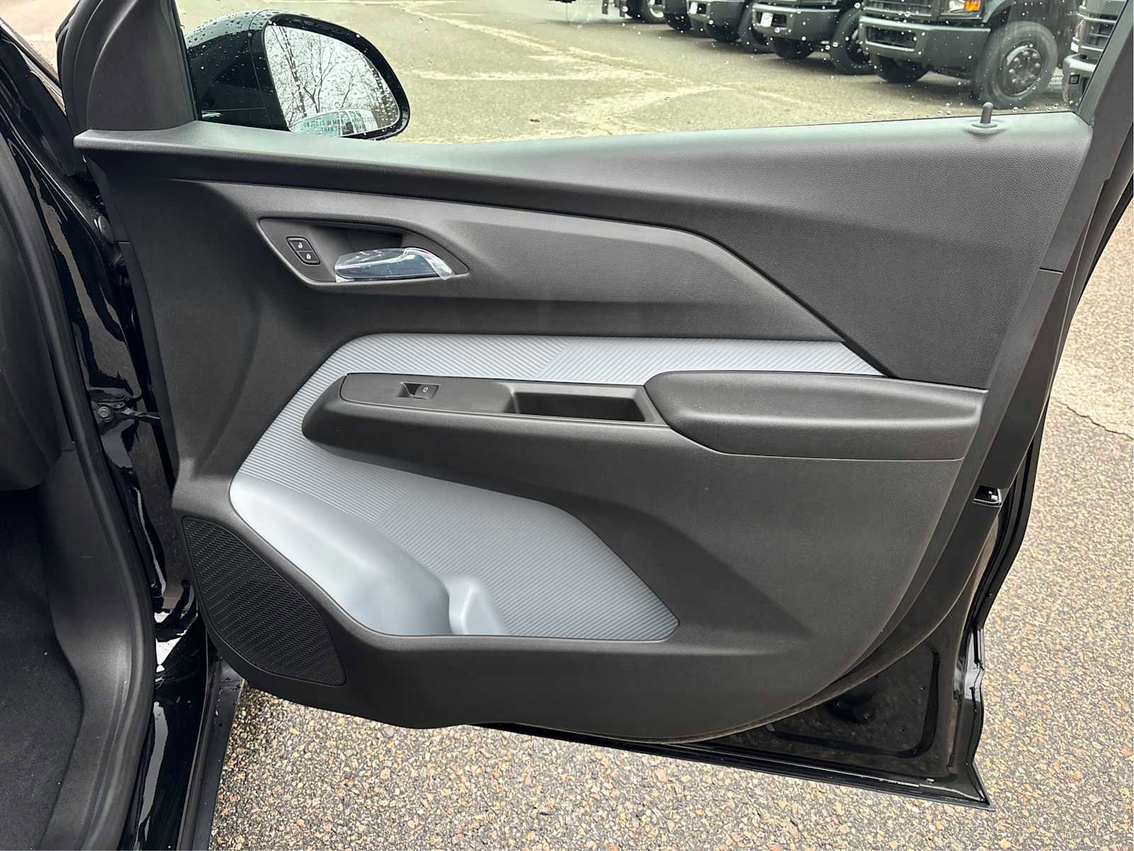 New 2027 Chevrolet Bolt RS w/ Technology Package image 22