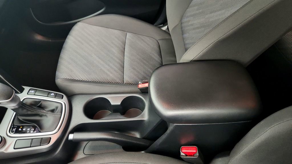 Used 2023 Kia Seltos LX image 20