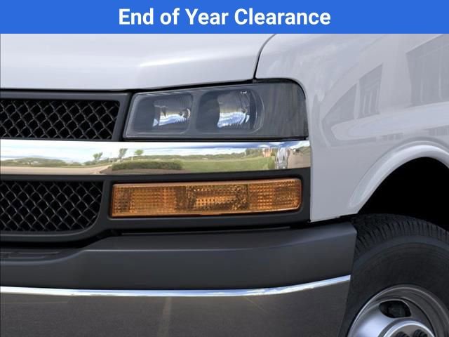 New 2025 Chevrolet Express 4500 w/ Power Convenience Package image 11