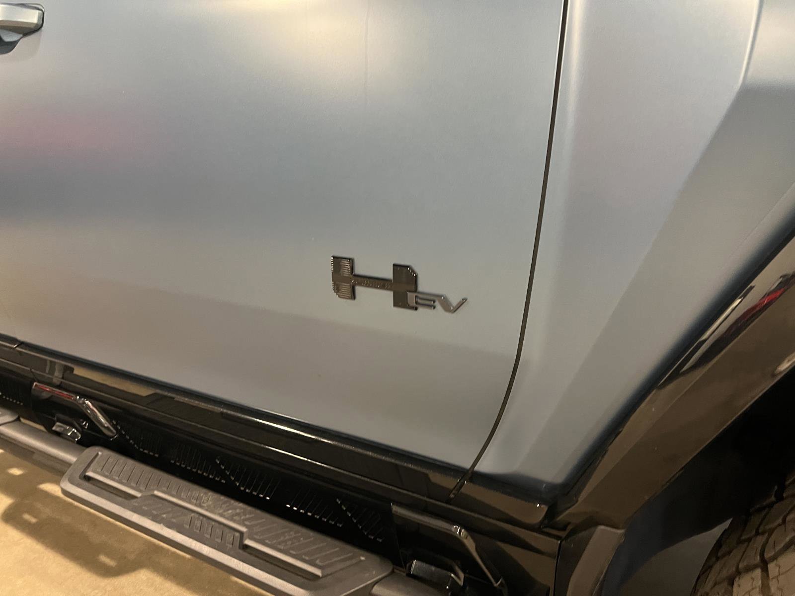 Used 2024 GMC Hummer EV 3X w/ Omega Edition AWD/4WD image 47
