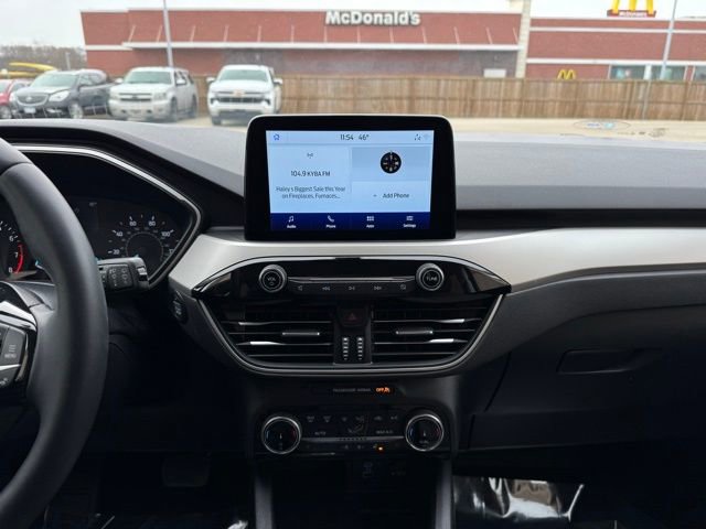 Used 2022 Ford Escape SE w/ Convenience Package image 2