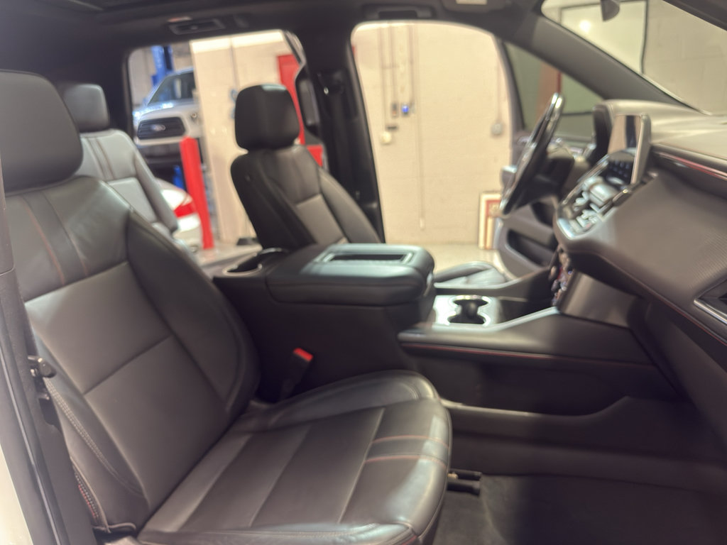 Used 2021 Chevrolet Tahoe RST w/ Luxury Package AWD/4WD image 23