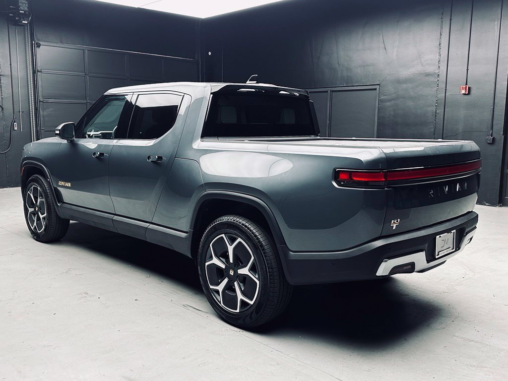 Used 2022 Rivian R1T Adventure AWD/4WD image 6