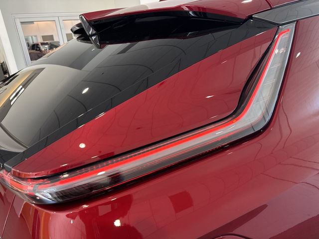 Certified 2024 Cadillac Lyriq Sport AWD/4WD image 11