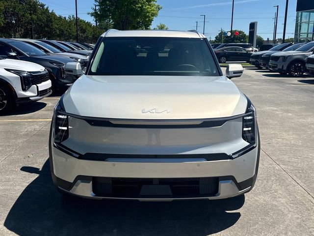 New 2026 Kia EV9 Wind AWD/4WD image 2