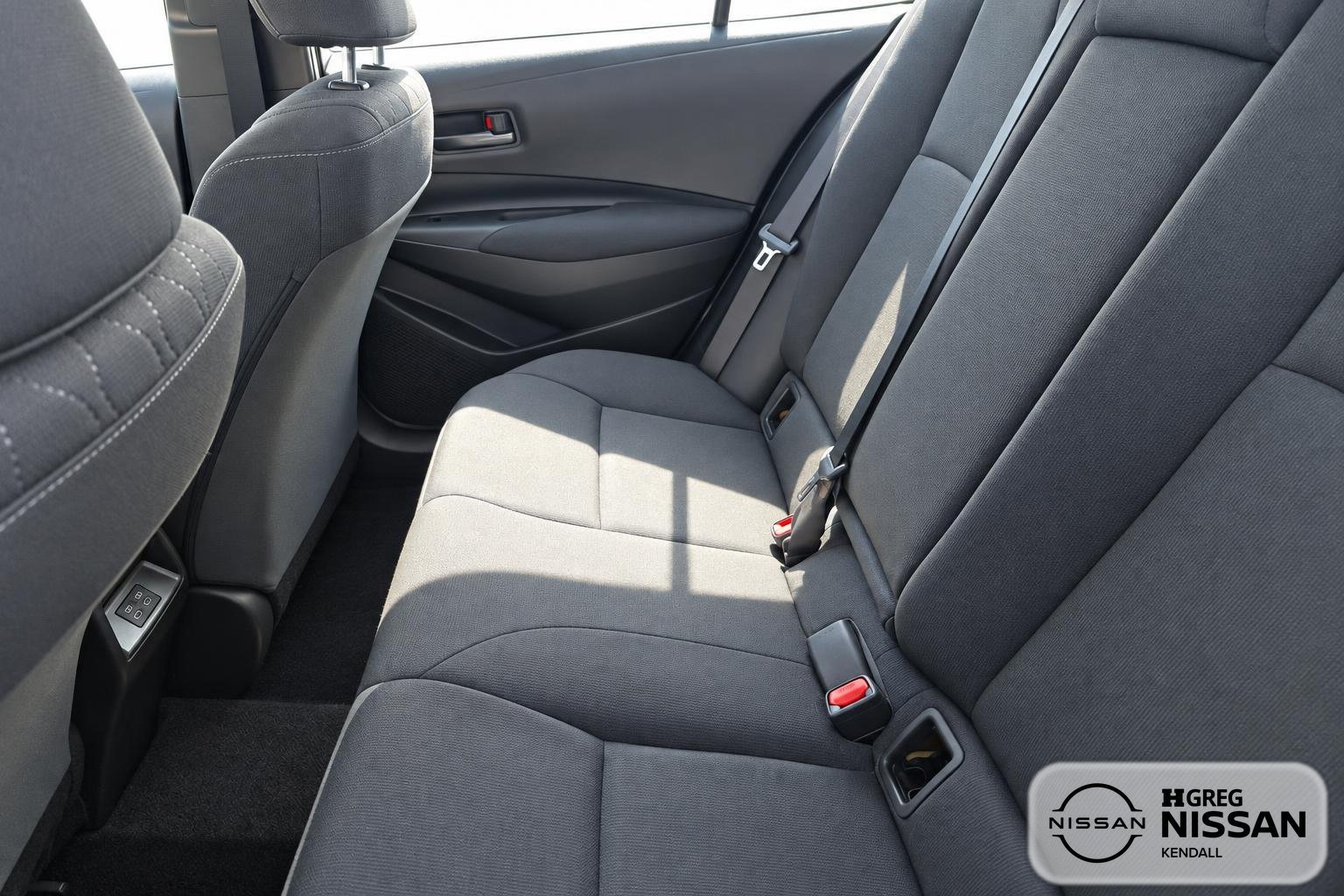 Used 2023 Toyota Corolla LE FWD image 9