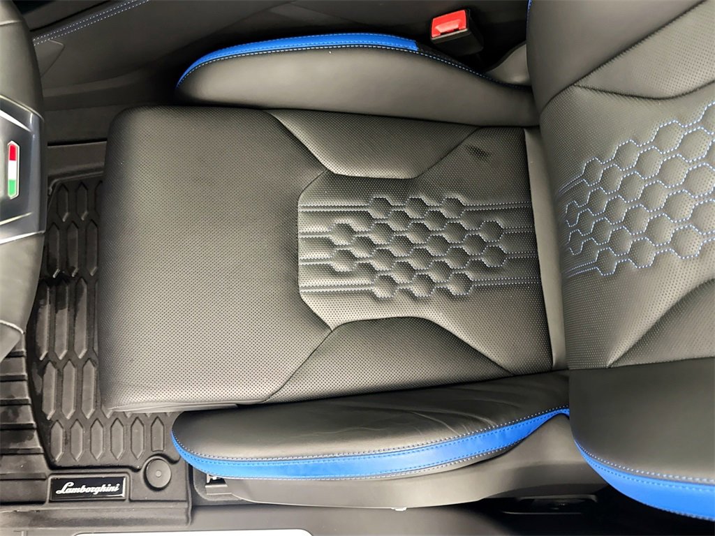 Used 2024 Lamborghini Urus S image 20