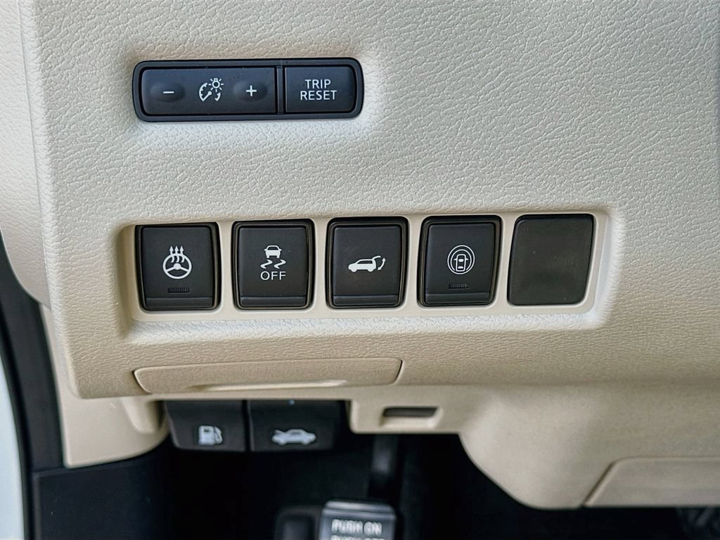 Used 2023 Nissan Murano SL w/ SL Moonroof Package FWD image 10