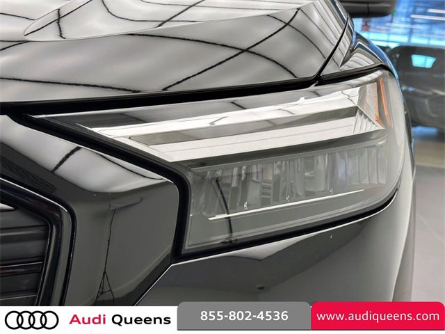 Used 2025 Audi Q4 e-tron Premium w/ Convenience Package image 7