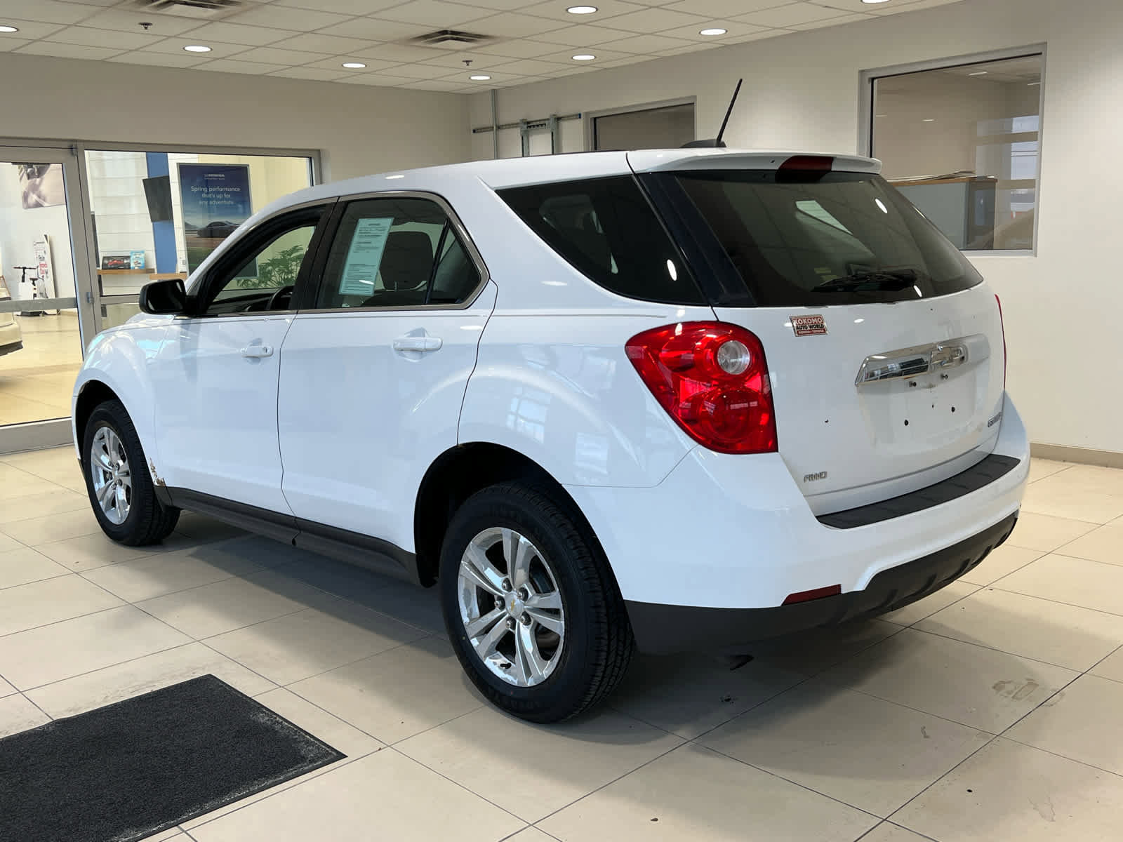 Used 2015 Chevrolet Equinox LS image 6
