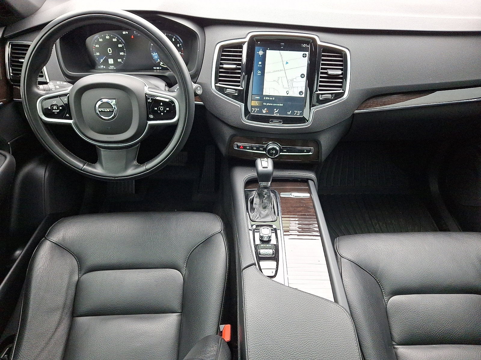 Used 2018 Volvo XC90 T6 Momentum w/ Convenience Package image 15