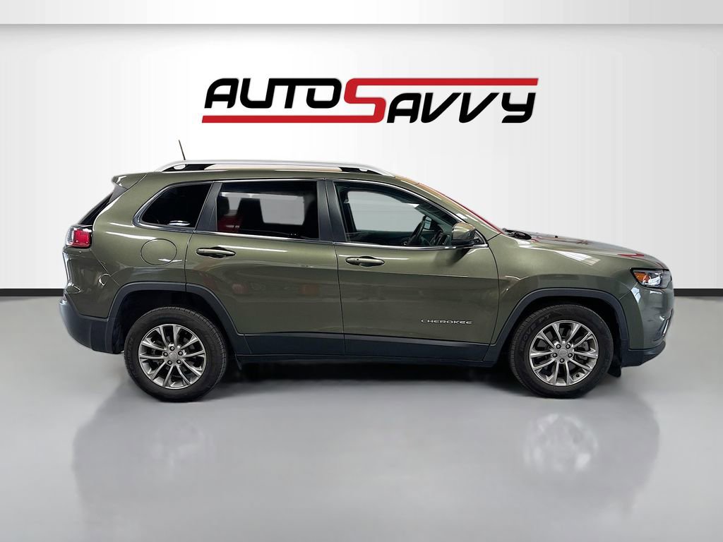 Used 2019 Jeep Cherokee Latitude Plus w/ Comfort/Convenience Group image 8