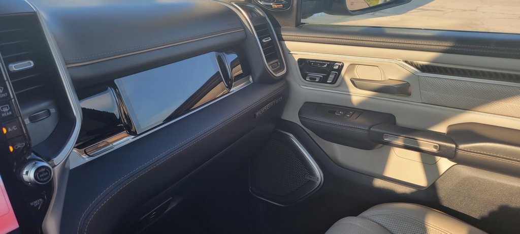 Used 2025 RAM 1500 Tungsten AWD/4WD image 20