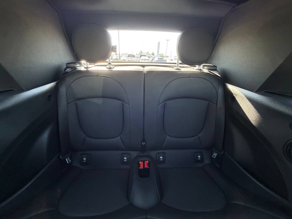 Used 2023 MINI Cooper S FWD image 26