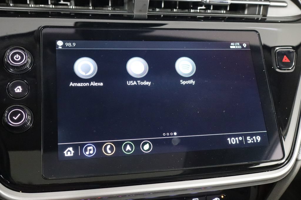 Used 2022 Chevrolet Bolt EUV Premier w/ Sun & Sound Package FWD image 38