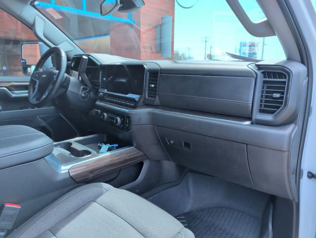 Certified 2025 Chevrolet Silverado 3500 LT w/ All Star Edition image 31