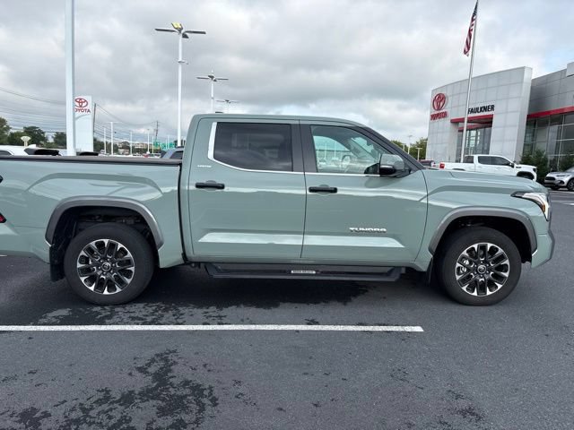 Used 2024 Toyota Tundra Limited AWD/4WD image 9