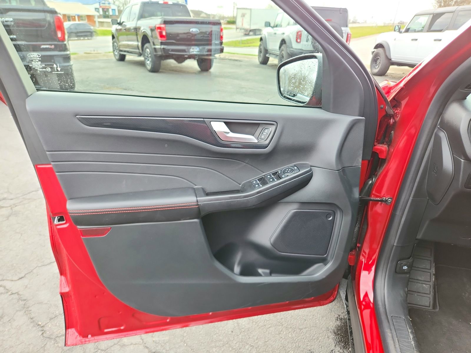 New 2026 Ford Escape ST-Line Select w/ Equipment Group 401A image 22