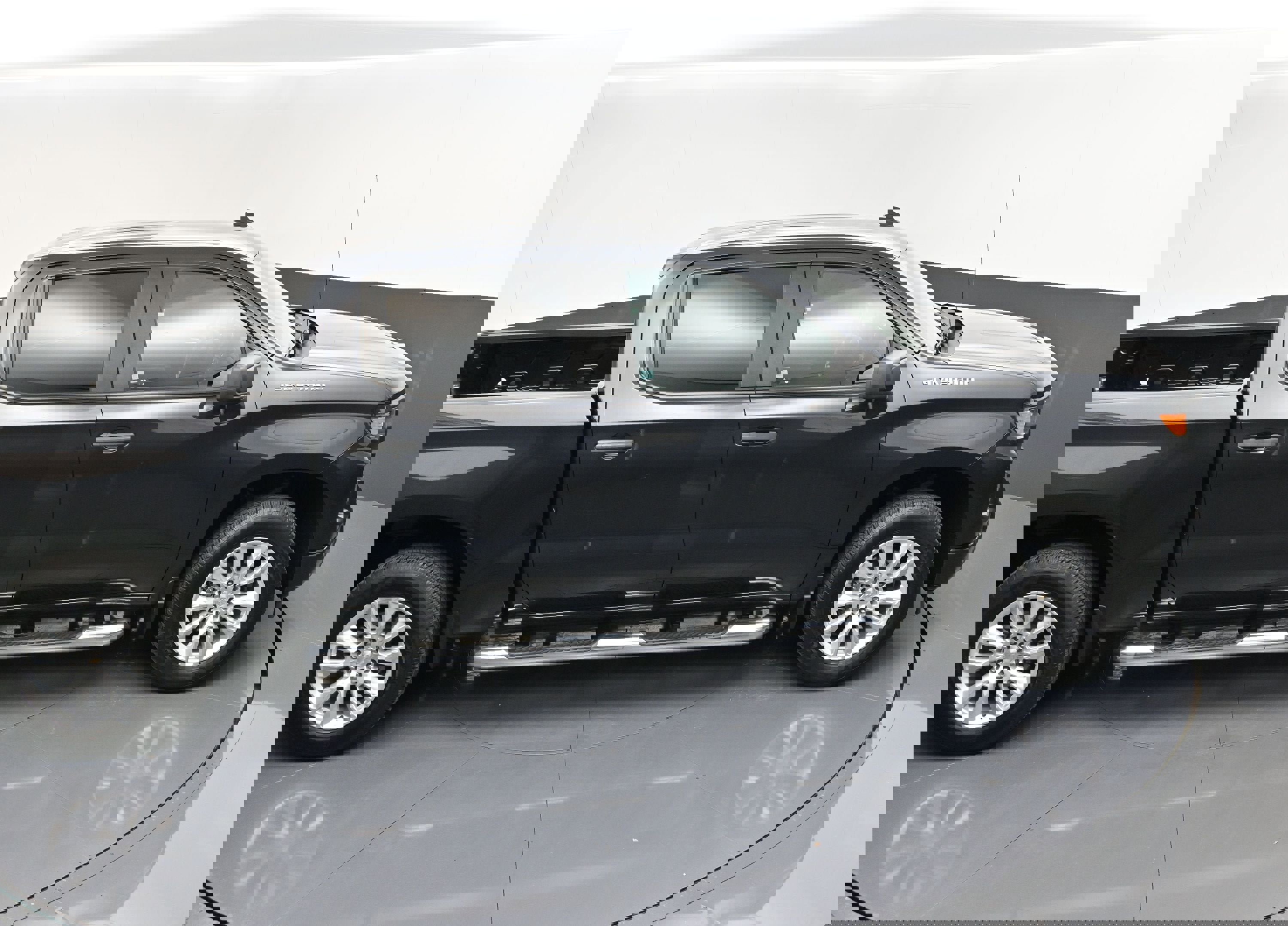 Certified 2023 Chevrolet Silverado 1500 Custom w/ LPO, Dark Essentials Package image 43