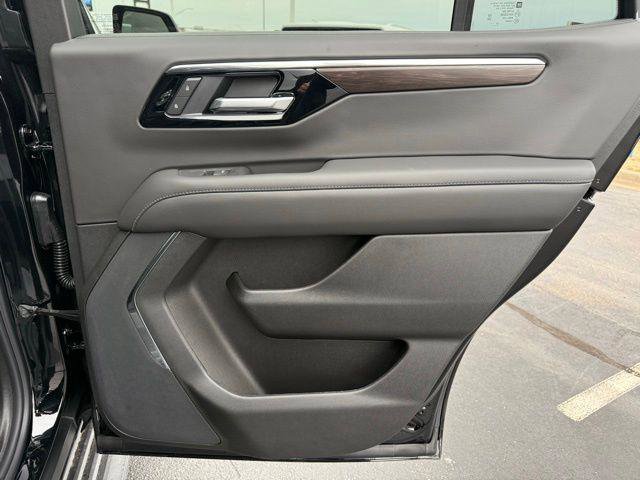New 2026 Chevrolet Tahoe LS RWD image 33