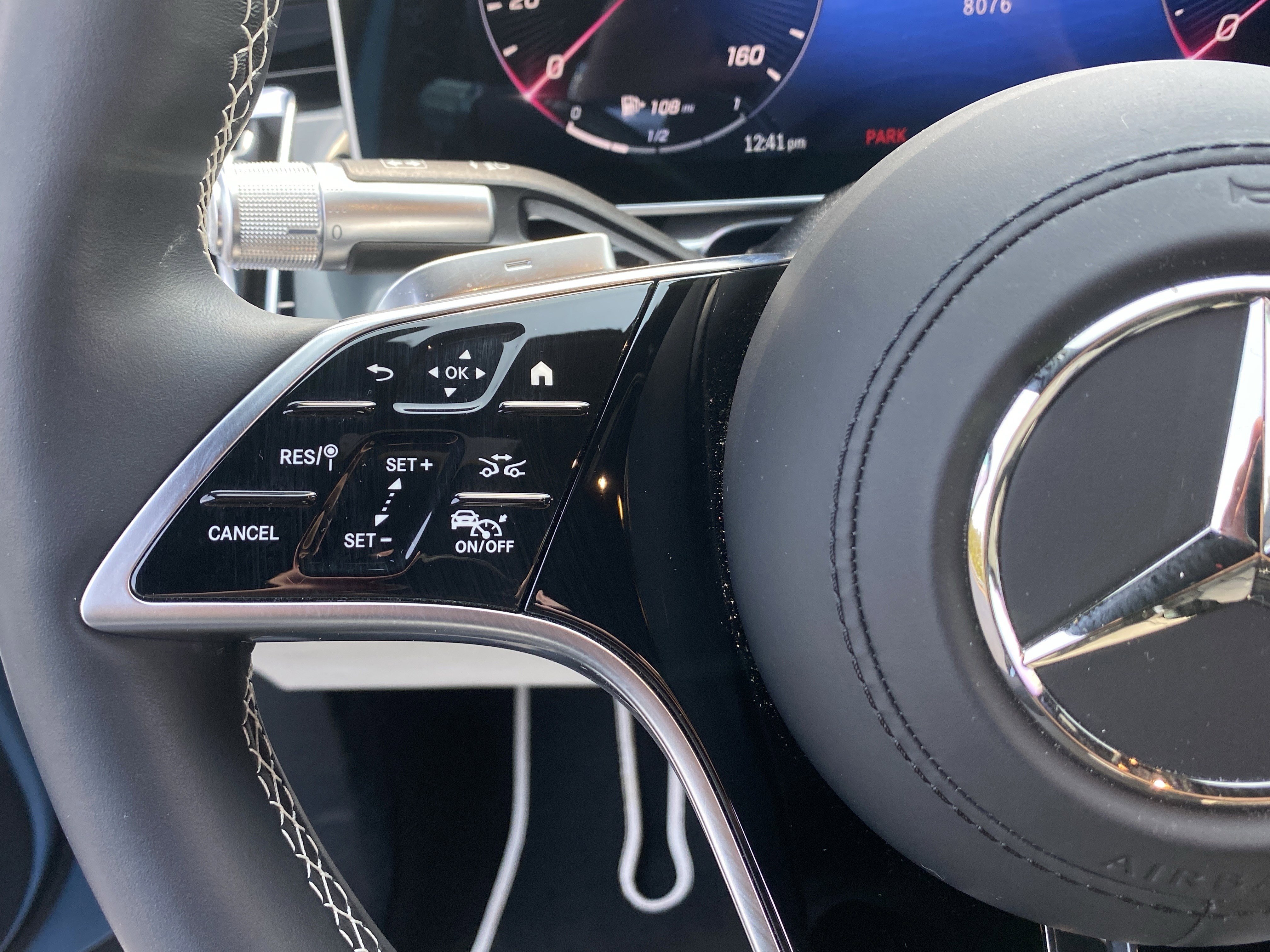 Used 2023 Mercedes-Benz S 580 4MATIC Sedan image 32