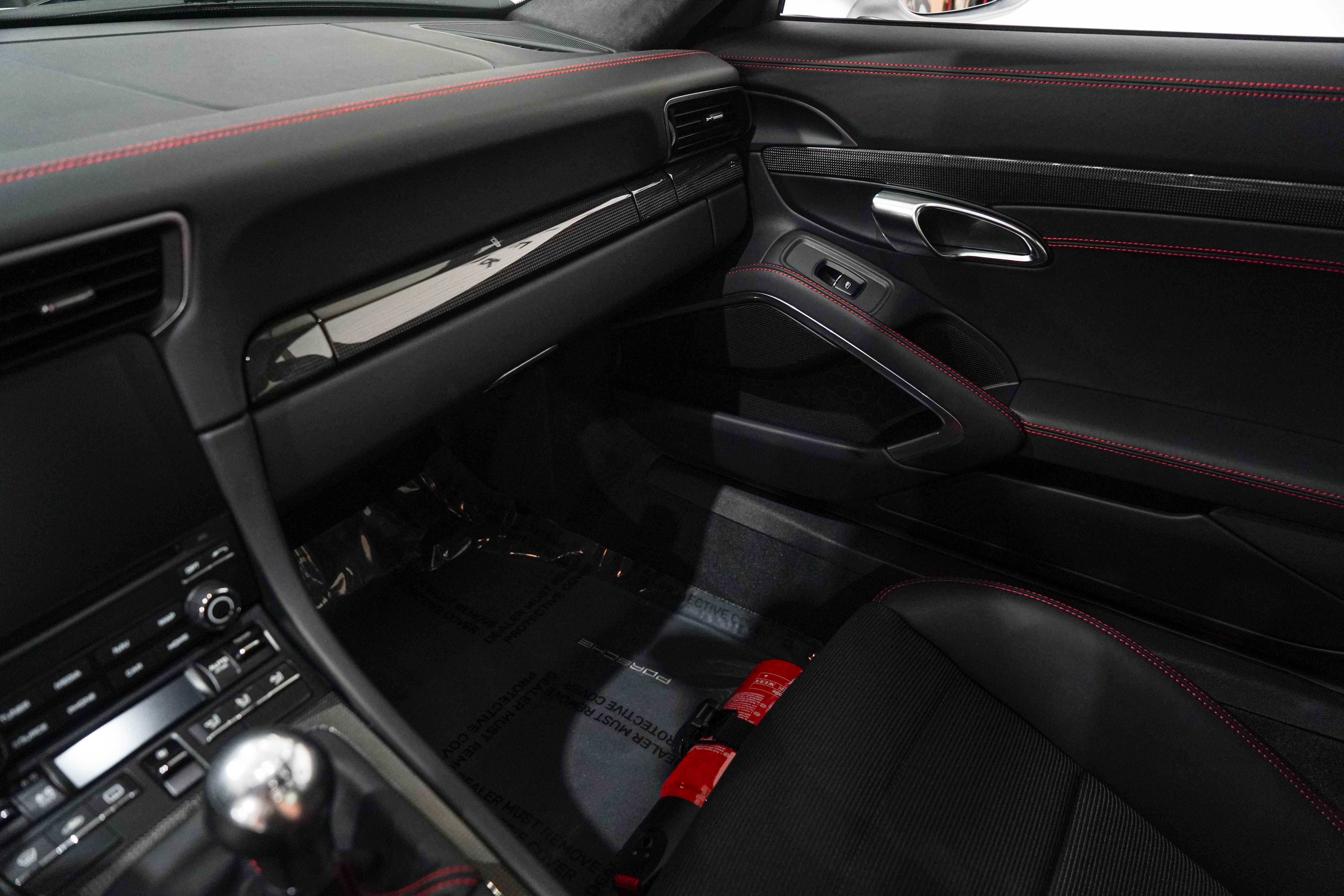 Used 2018 Porsche 911 GT3 RWD image 13